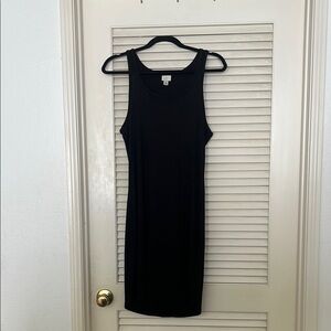 Classic Black Sleeveless Dress